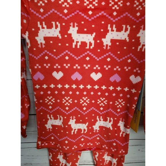 Cat and Jack Red Reindeer Hearts 2 Piece Pajama Sleepwear Size 4 - Picture 7 of 9